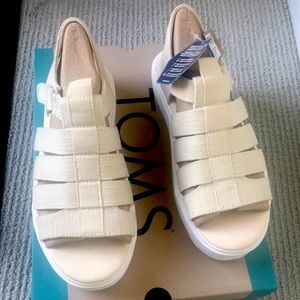 TOMS Fisherman Lug sandal